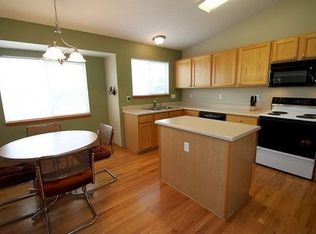 9712 S Whitecliff Pl, Littleton, CO 80129