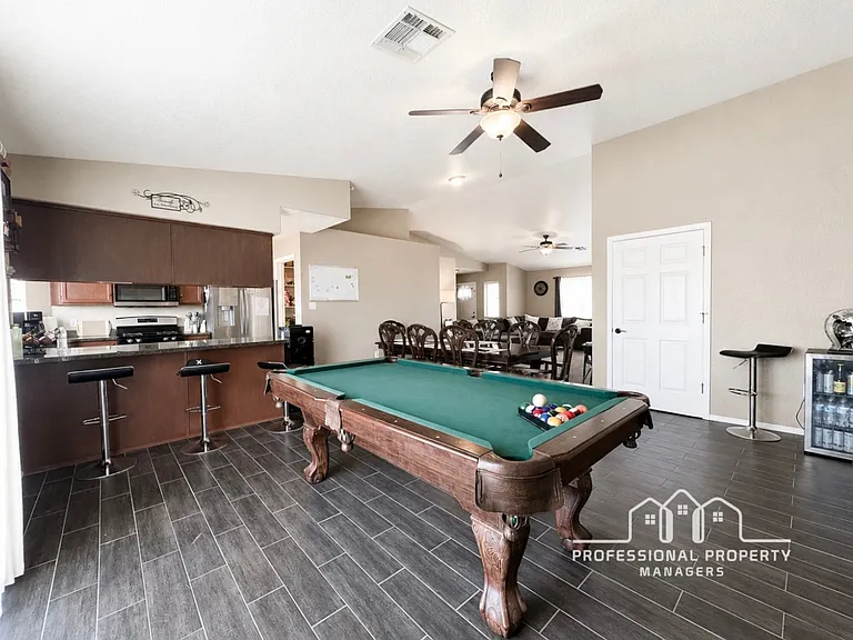 7176 E 26th Pl — Photo 5