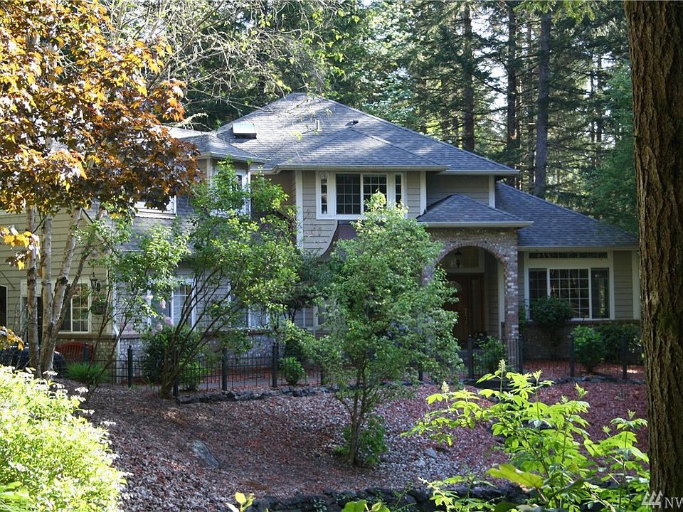 1st image of 8315 Journey Ln SE