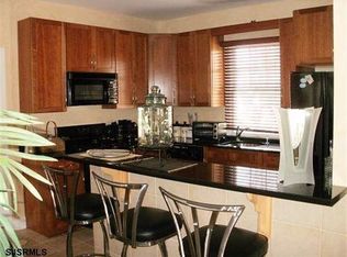 2 S Coolidge Ave #A, Margate City, NJ 08402