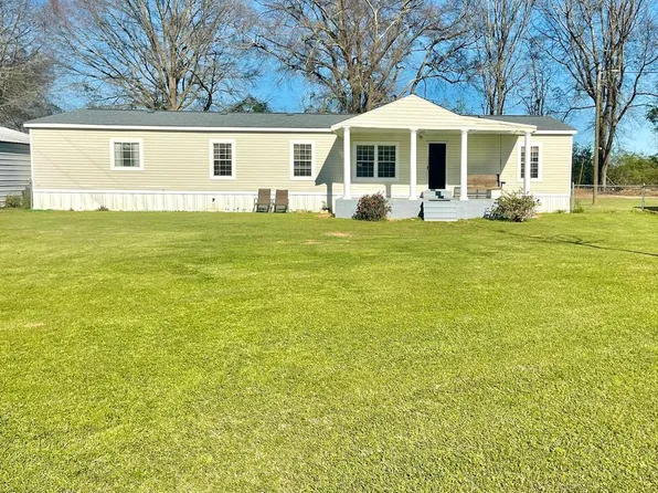 90 County Road 2216, Troy, AL 36079