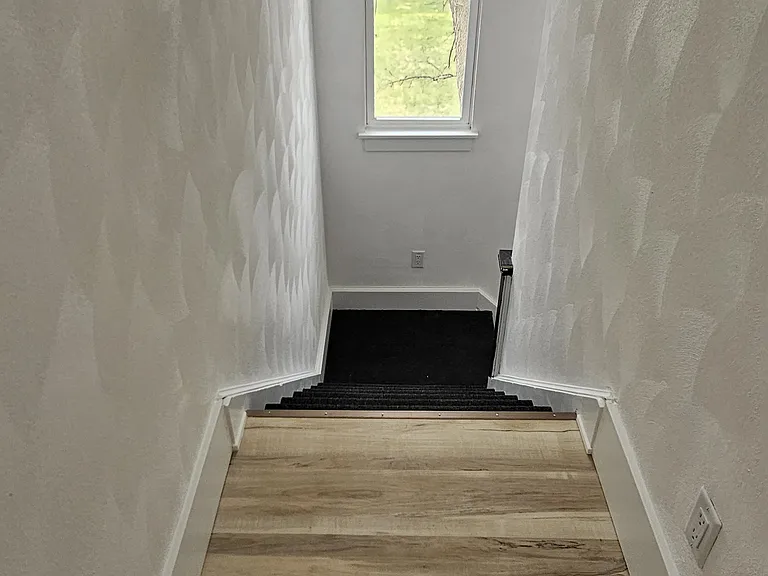 1035 Crosby St #1037 — Photo 26