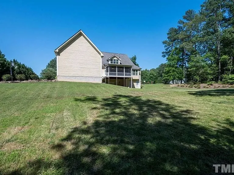 1530 Raven Wood Dr — Photo 21