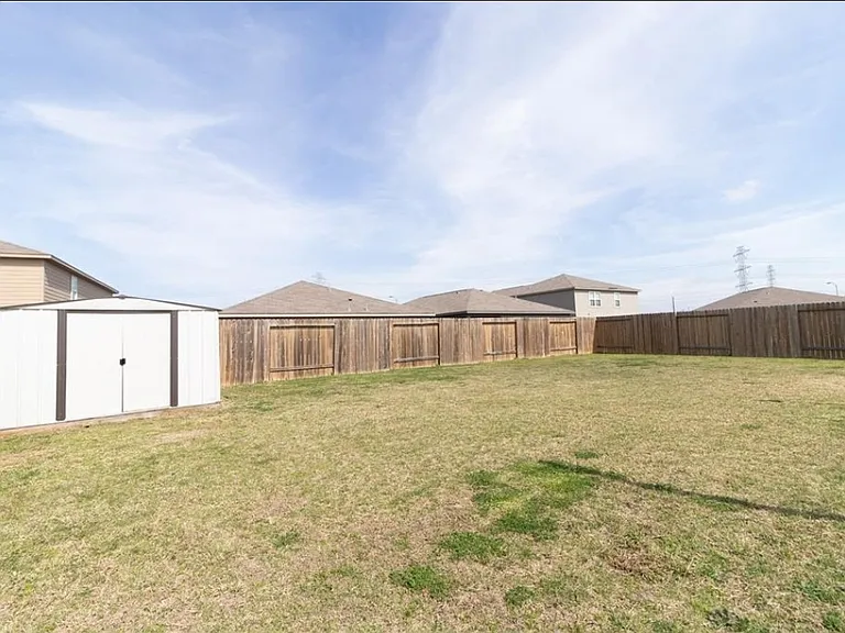 15310 Albert Oak Dr — Photo 27