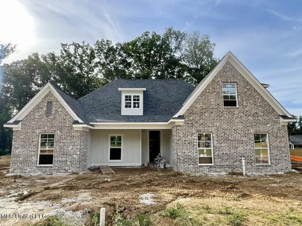 6607 Grand Oak Ln, Southaven, MS 38672