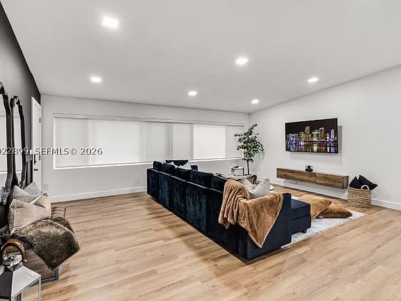 3rd image of 17621 NE 7th