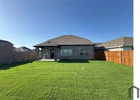 1416 Old Stead Dr — Photo 2