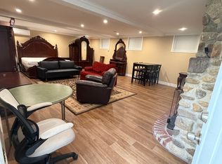 52 Hollow Rd #C, Stony Brook, NY 11790