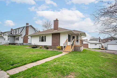 16 Snelling Ave Photo 1 16 Snelling Ave Photo 1