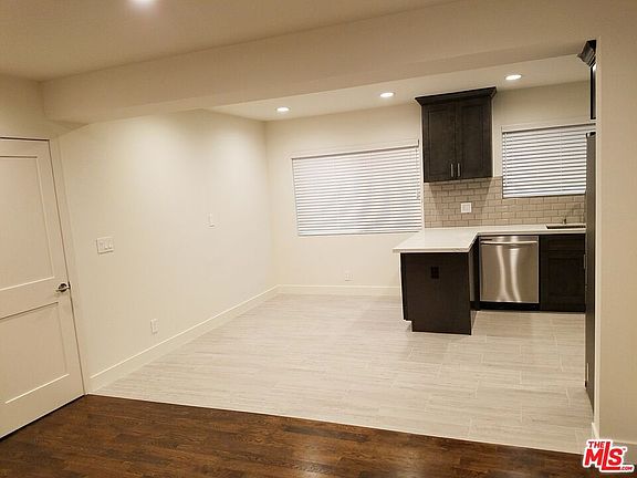 3rd image of 1065 S Sherbourne Dr APT 1