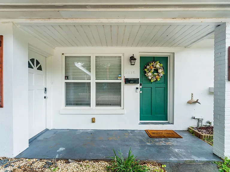 6272 Spring Forest Cir #5 — Photo 21