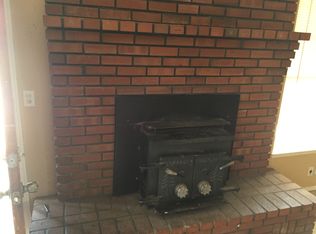 7530 Bangor Ave, Hesperia, CA 92345