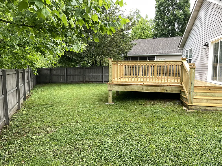 1502 Southernwood Dr — Photo 25
