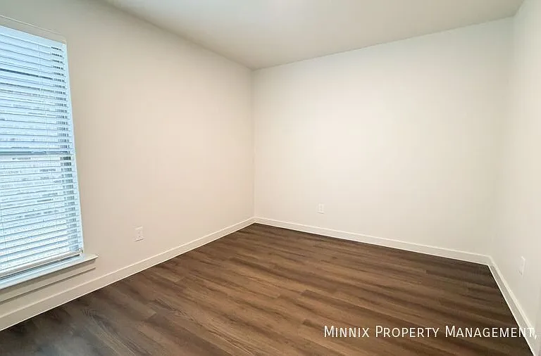 1202 Cottonwood Ave — Photo 13
