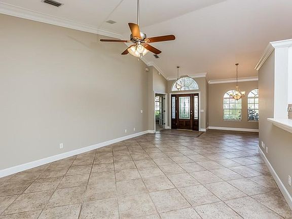 4th image of 6824 Bay Hill Dr