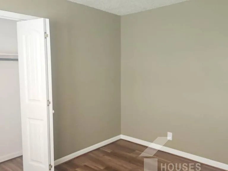 4 Fargo Cir — Photo 11