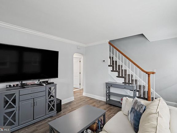 4th image of 2304 Taylor Ave