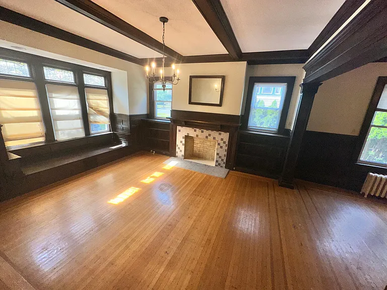 152 Sumner Ave #150 — Photo 1