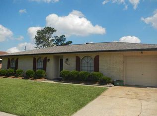 5048 Willowtree Rd, Marrero, LA 70072