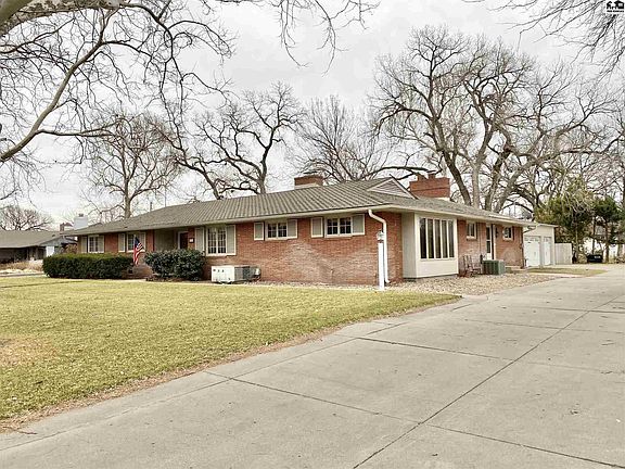 2nd image of 111 Countryside Dr