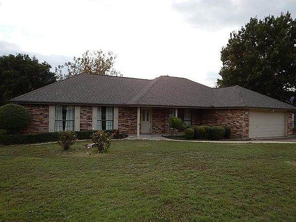 2nd image of 5128 Fairway Cir
