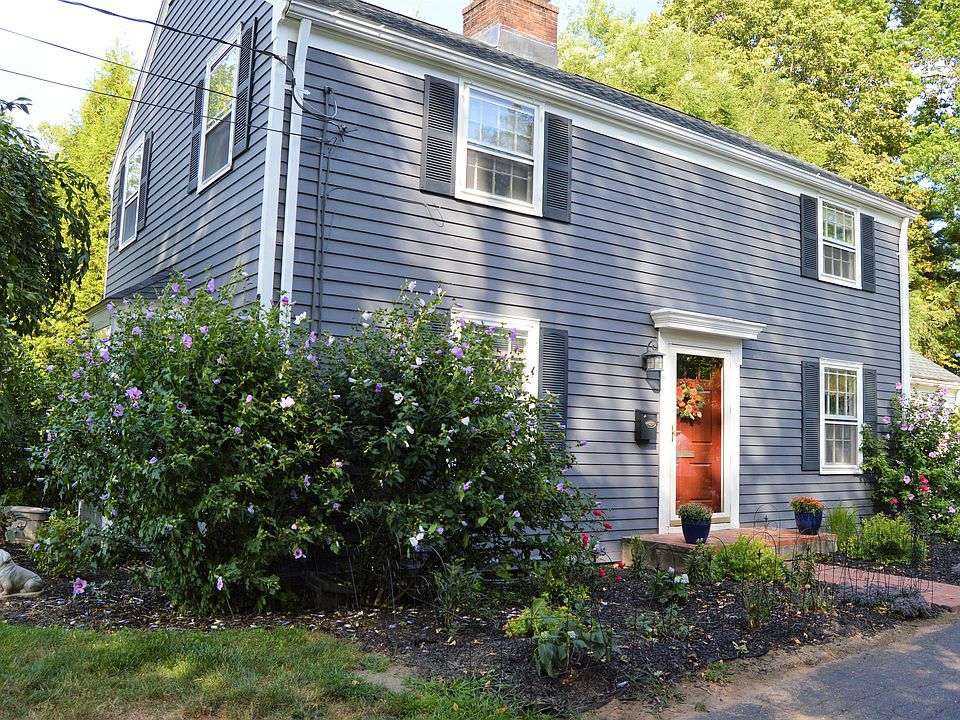 84 Hillcrest Terrace