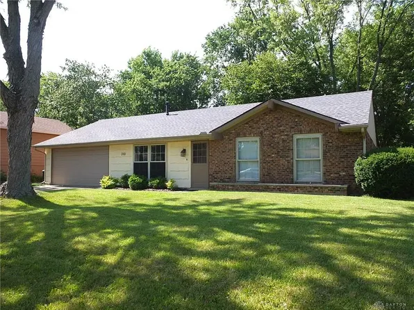 310 Tamarack Trl, Springboro, OH 45066