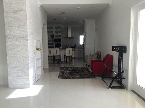 4th image of 4533 Ben Hogan Ave