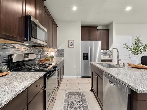 5th image of 1903 Rinker Ranch Dr
