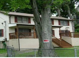 222 1/2 N State St, Ansonia, CT 06401