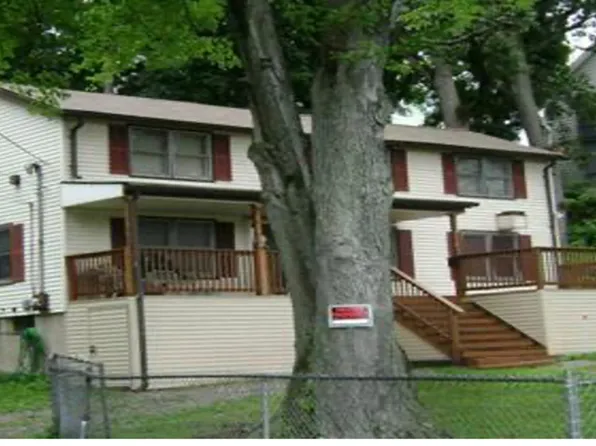 222 1/2 North State Street, Ansonia, CT 06401