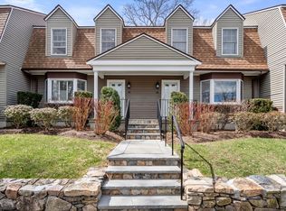 16 Wiswall Cir UNIT 16, Wellesley, MA 02482