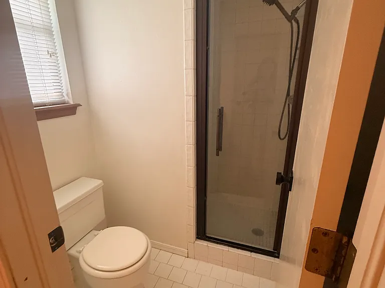 2729 Constitution Ave — Photo 5