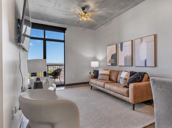 1510 Demonbreun St APT 806, Nashville, TN 37203