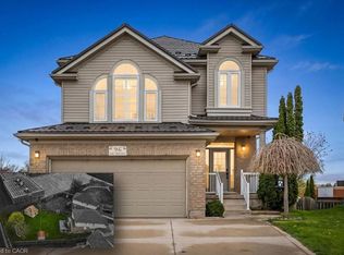 96 Hay Cres, Cambridge, ON N1P 1H7