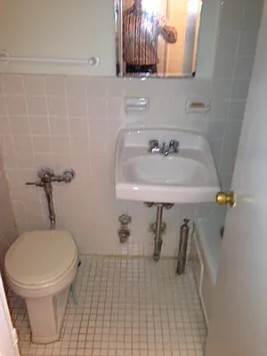 Rented by Eric Goodman Realty Corp | media 23