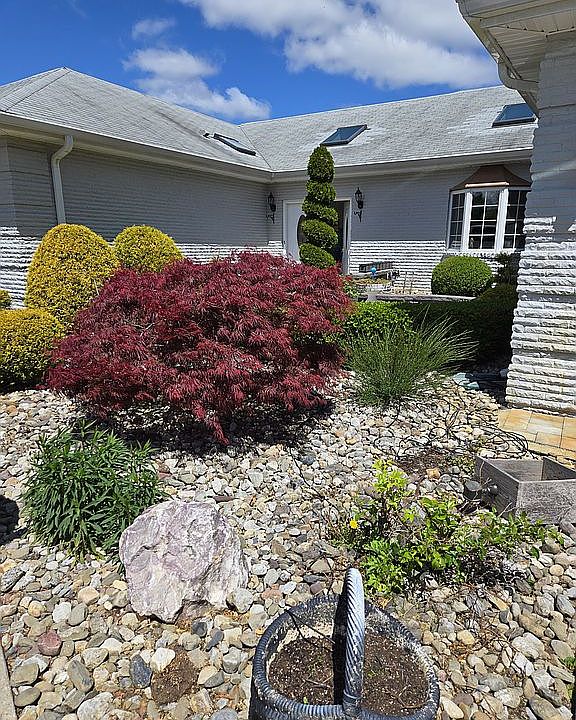 2nd image of 38 McCaffery Rd