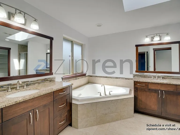 7607 NE 143rd Ct — Photo 17