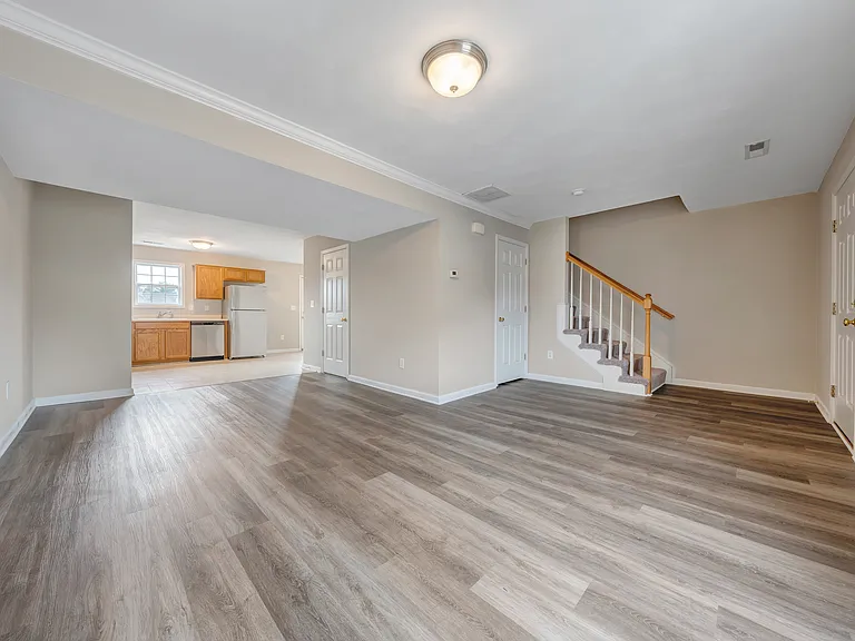 160 Salem Ln #160 — Photo 3