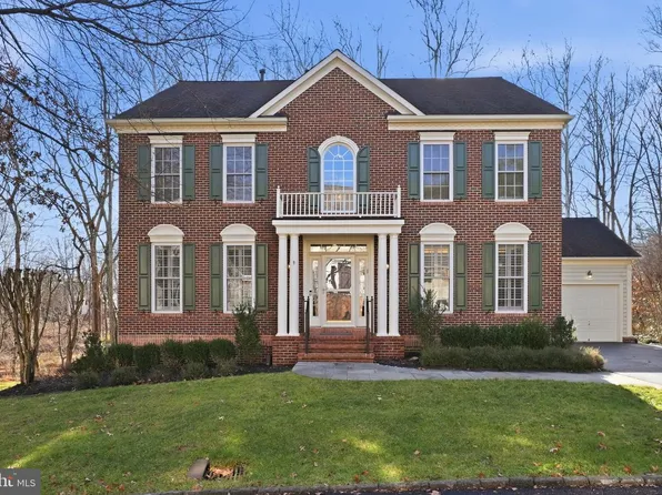 730 Turtle Pond Ln, Gaithersburg, MD 20878