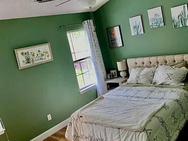 601 Tisbury Ln — Photo 20