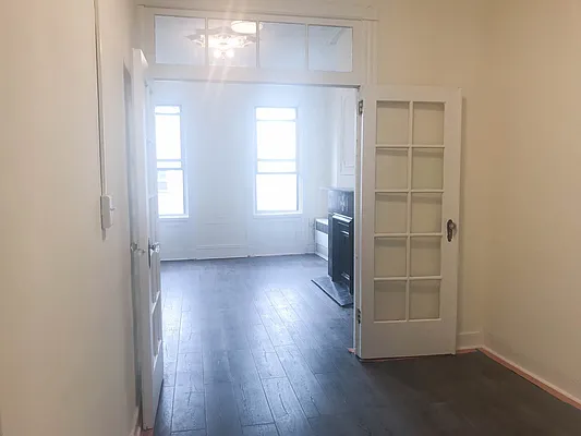 Rented by Ulas Real Estates Inc | media 19