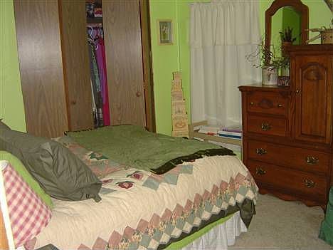 3rd image of 7590 Shady Oak Dr