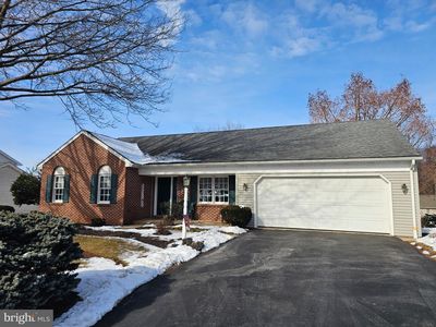 60 Chapel View Dr, Reinholds, PA, 17569