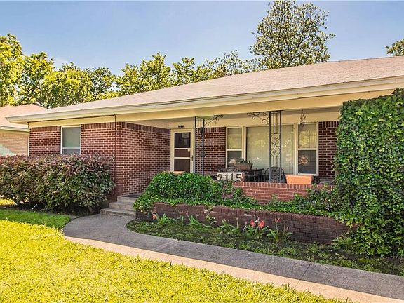 2nd image of 2115 Gaylord Dr