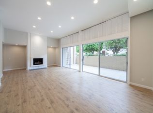 5278 Lindley Ave, Encino, CA 91316