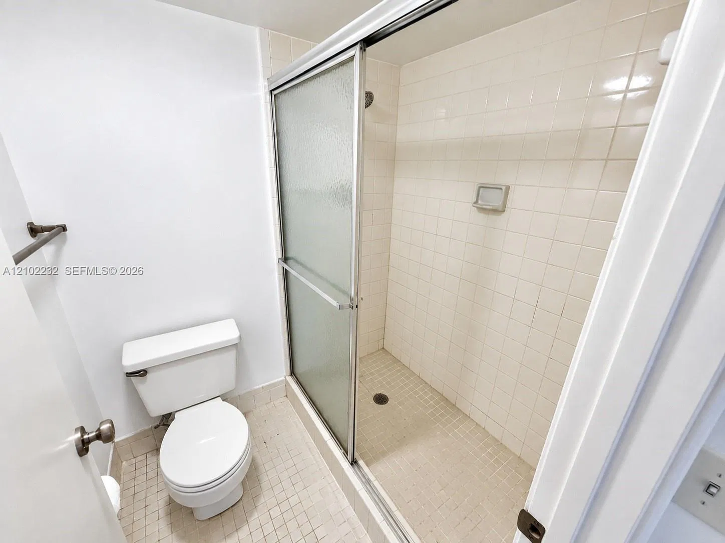 12501 SW 14th St — Photo 4