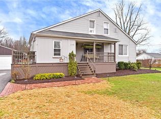 1110 Greenville Rd, Cortland, OH 44410