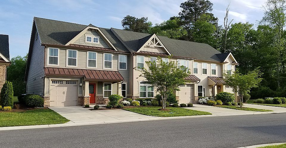 1st image of 36705 Sand Trap Cir