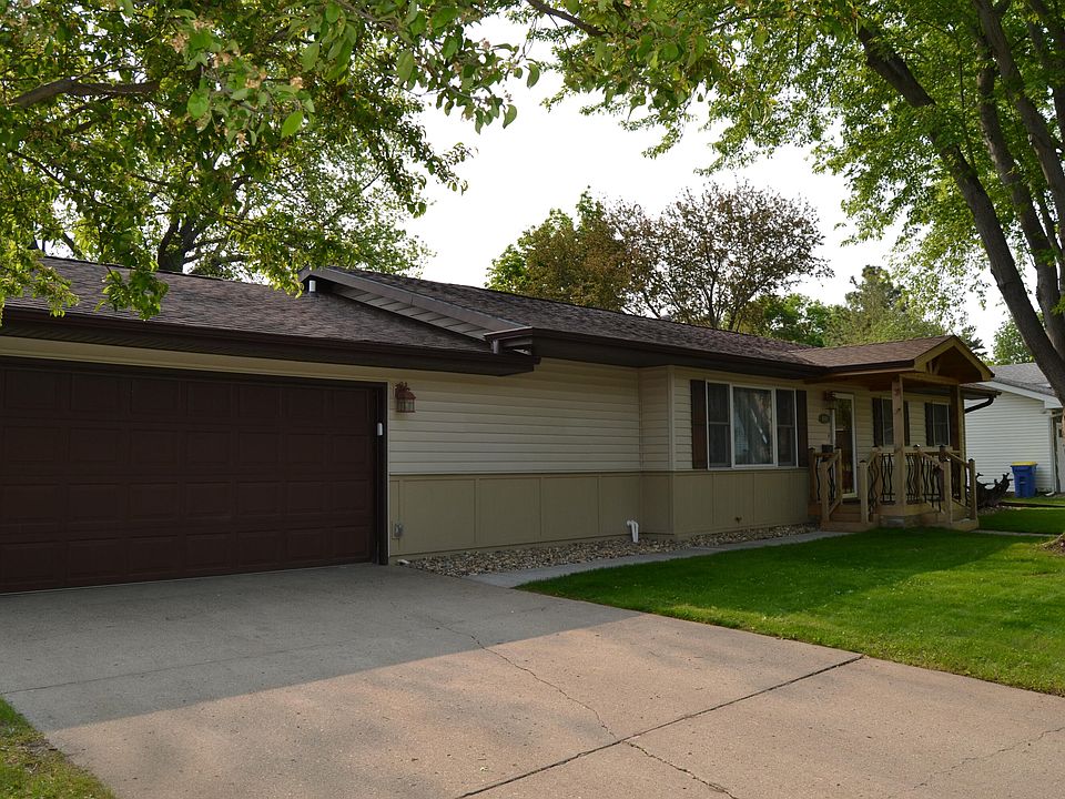 408 21st Ave, Brookings, SD 57006 Zillow